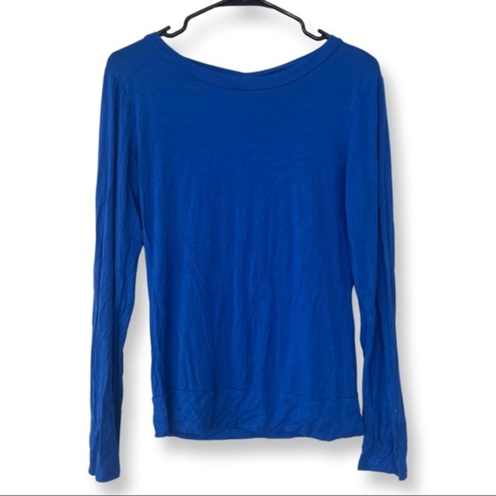 Amazon long sleeve blue open back yoga workout top